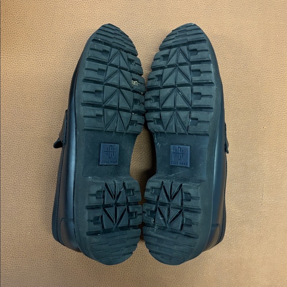 Cole Haan - Mens American Classics Penny Loafer, size 8 US mens, color black. main image 4